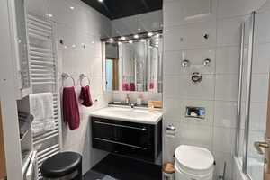 Property thumbnail 9