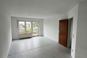 Schöne DG-Wohnung mit Blick ins Grüne! WBS erforderlich! – Kyffhäuserstraße 3, 46149 Schwarze Heide, Oberhausen – Vorschaubild 4