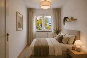Lage, Lage, Lage: TOP renovierte 2-Zimmer-Wohnung – zur Gartenseite u. mit eigenem Stellplatz! – Die vollständige Adresse der Immobilie erhältst du vom Anbieter., 12163 Steglitz, Berlin – Vorschaubild 2