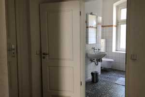 Property thumbnail 9