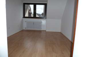 Ruhige und helle 3,5-Zimmer-DG-Wohnung in Bedingrade – Die vollständige Adresse der Immobilie erhältst du vom Anbieter., 45359 Bedingrade, Essen – Vorschaubild 9