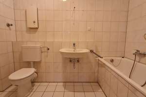 Schöne 2-Raum-Wohnung mit Balkon und WBS in Essen-Bergeborbeck – Bottroper Str. 275, 45356 Bochold, Essen – Vorschaubild 4