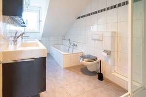 Ihr neues Zuhause in ruhiger Wohnlage – gepflegtes Reihenmittelhaus mit Garten und Garage – Die vollständige Adresse der Immobilie erhältst du vom Anbieter., 89150 Laichingen – Vorschaubild 14