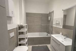 FEINE 3-ZIMMER-WOHNUNG MIT GARTEN IN SPITZENLAGE – Ackerstr. 90, 40233 Flingern Nord, Düsseldorf – Vorschaubild 10