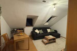 3-Zimmer-Wohnung  Dachgeschoss in Stuttgart Nähe Hauptbahnhof mit Stellplatz zum 1.8.26 – Mönchstrasse 10, 70191 Am Pragfriedhof, Stuttgart – Vorschaubild 12