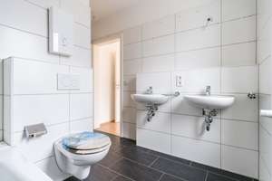 NEW *PAUL & PARTNER* GEMÜTLICHE MAISONETTE-EINHEIT MIT BALKON IN TOP LAGE ! – Die vollständige Adresse der Immobilie erhältst du vom Anbieter., 65183 Mitte, Wiesbaden – Vorschaubild 20