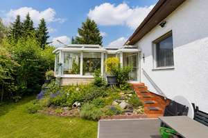 Bungalow nahe U7 mit Wintergarten und Vollkeller – Die vollständige Adresse der Immobilie erhältst du vom Anbieter., 12351 Buckow, Berlin – Vorschaubild 1