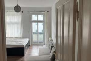 Großzügige 3-Zimmer-Stuckaltbauwohnung mit Balkon – Wilhelm-Stolze- Straße 19, 10249 Friedrichshain, Berlin – Vorschaubild 14