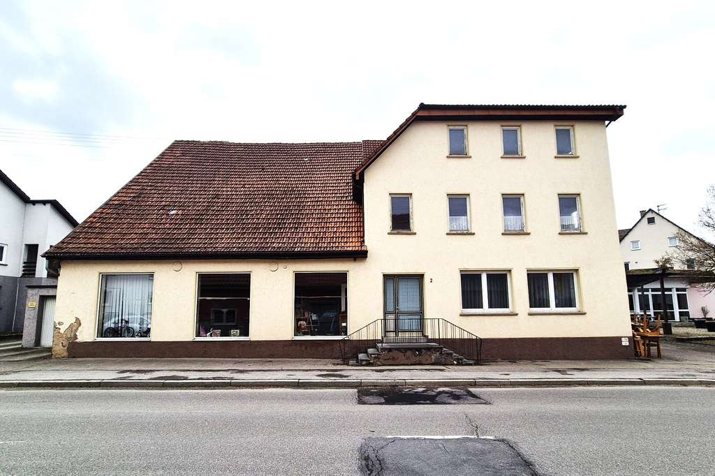 Immobilie in Bartholomä - Wohn-/ Gewerbe / Landwirtschaftliches Anwesen in  73566 Bartholomä - Bild 1