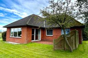 Einfamilienhaus in bevorzugter ruhiger Ortslage auf der Halbinsel Nordstrand – Die vollständige Adresse der Immobilie erhältst du vom Anbieter., 25845 Nordstrand – Vorschaubild 2