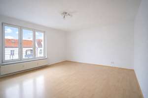 Wohnen mit Balkon – helle 3-Zimmer-Wohnung in gepflegter Wohnanlage – Die vollständige Adresse der Immobilie erhältst du vom Anbieter., 10365 Lichtenberg (Ortsteil), Berlin – Vorschaubild 6