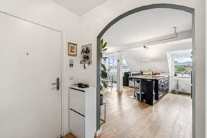 Charmante 2-Zimmer-Maisonettewohnung mit Altbauflair und ruhiger Lage in der Maxvorstadt – Die vollständige Adresse der Immobilie erhältst du vom Anbieter., 80335 St. Benno, München – Vorschaubild 5