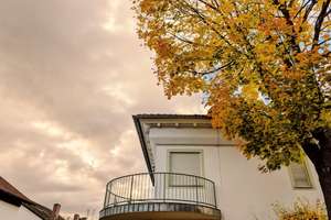Wohn(t)raum: 3,5-Zimmer Wohnung mit Balkon in Ingolstadt-Nähe Gerolfinger Straße – Die vollständige Adresse der Immobilie erhältst du vom Anbieter., 85049 Friedrichshofen-Hollerstauden, Ingolstadt – Vorschaubild 2