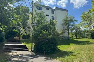 94m² - Großzügige 4-Zimmer-Wohnung mit Balkon, zwei Stellplätzen und attraktiver WG-Eignung – Hessenstraße 20, 97078 Lindleinsmühle, Würzburg – Vorschaubild 3