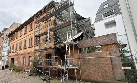 ++Bauträgerobjekt! Sanierungsbedürftiges Denkmalanwesen - 505m² Wohn-Gewerbefläche in LD-Zentrum !++