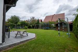 Charmantes EFH in Top Lage – Die vollständige Adresse der Immobilie erhältst du vom Anbieter., 89335 Ichenhausen – Vorschaubild 3