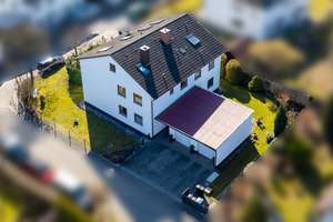 PROVISIONSFREI - Top modernisiertes 3-Parteienhaus mit Garten in hervorragender Lage – Die vollständige Adresse der Immobilie erhältst du vom Anbieter., 85435 Erding – Vorschaubild 2