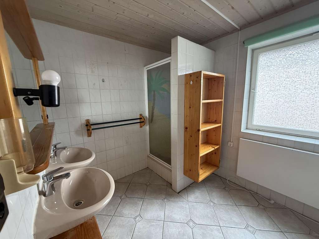 Immobilie in Dettingen an der Iller - Bezahlbare Doppelhaushälfte zum Renovieren - Bild 4