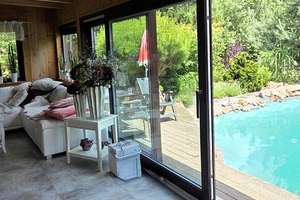 Naturparadies mit Pool & Teich: Möbliertes Blockbohlenhaus mit Wintergarten in Chemnitz-Rottluff – Die vollständige Adresse der Immobilie erhältst du vom Anbieter., 9116 Rottluff, Chemnitz – Vorschaubild 13