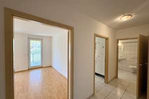 „Wohlfühlort“
Komfortable 2-Zimmer-Wohnung
mit Balkon in WI-Klarenthal – Die vollständige Adresse der Immobilie erhältst du vom Anbieter., 65197 Klarenthal, Wiesbaden – Vorschaubild 2
