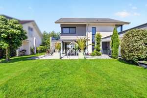 Exklusives Einfamililienhaus mit großer Garage und tollem Grundstück – Die vollständige Adresse der Immobilie erhältst du vom Anbieter., 76646 Bruchsal – Vorschaubild 2