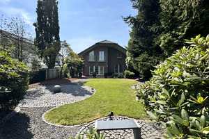 Stilvolles, freistehendes Einfamilienhaus mit Garage und gärtnerisch angelegten Außenanlagen – Heinsberg (Kreis) – Vorschaubild 23