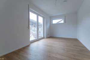 Helle 4-Zimmer-Wohnung mit Balkon + Einbauküche + Fahrstuhl – Rainweg 99, 69121 Ziegelhausen, Heidelberg – Vorschaubild 8