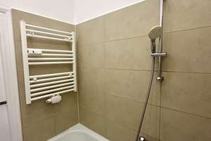 RARITÄT-LIEBEVOLL SANIERT -Bezugsfreie, helle 3-Zimmer-Altbau-Wohnung-sonniger  Balkon – Pflügerstraße 81, 12047 Neukölln (Ortsteil), Berlin – Vorschaubild 20