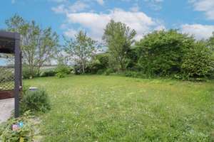 Eigenheim mit Garten, 2 Garagen und 2 Freistellplätzen in Feldrandlage! – Die vollständige Adresse der Immobilie erhältst du vom Anbieter., 84175 Gerzen – Vorschaubild 9