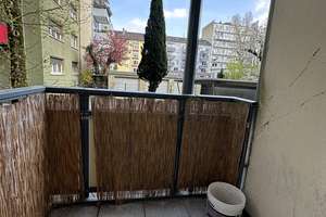 ** Wohnen in Karlsruhe - Sanierte Altbauwohnung mit Balkon in Karlsruhe Beiertheim! – Hohenzollernstr. 10, 76135 Beiertheim-Bulach, Karlsruhe – Vorschaubild 10