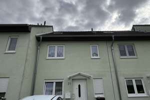 Provisionsfrei - gepflegtes Reihenmittelhaus mit 6 Zimmern in Wittenberg – bezugsfrei ab Juni 2026 – Wilhelmstraße 31, 6886 Lutherstadt Wittenberg – Vorschaubild 1