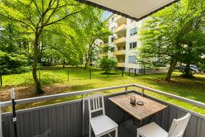 Kapitalanlage mit Potenzial ! Helle 3 Zimmer EG Wohnung ++ zwei Balkone ++ Karlsruhe-Nordstadt ++