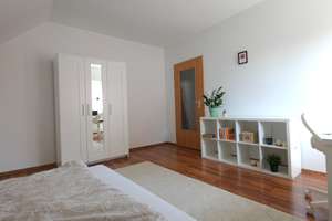  WG: Zentrale und frisch renovierte Studenten WG in Augsburg-Göggingen – Peter-Dörfler-Straße 3, 86199 Göggingen-Nordost, Augsburg – Vorschaubild 7