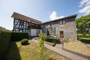 Fachwerk Bauernhof mit Scheune und großem Garten, Familienidyll bei Heldburg! – Die vollständige Adresse der Immobilie erhältst du vom Anbieter., 98663 Hellingen – Vorschaubild 6