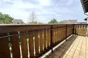 Geräumiges Wohnhaus für 2 Parteien in ruhiger Lage von Rödermark-Urberach! – Offenbach (Kreis) – Vorschaubild 9
