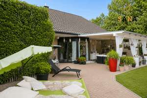 Schönes Haus in ruhiger Sackgasse mit gepflegtem Garten in Minden-Häverstädt – Die vollständige Adresse der Immobilie erhältst du vom Anbieter., 32429 Häverstädt, Minden – Vorschaubild 2