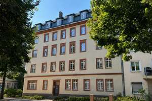 +Kernsanierter 3-Raum-Traum+ Fußbodenheizung, Tageslichtbad, Gästebad, Abstellraum, Balkon, Aufzug – Zeißstraße 29, 9131 Hilbersdorf, Chemnitz – Vorschaubild 2