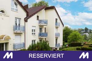 RESERVIERT: Außergewöhnliche 2,5-Zimmer-Wohnung mit TG-Stellplatz + Blick ins Wiembachtal