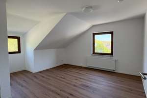 Großzügige Wohnung in Aachen-Laurensberg – Ab sofort – An der Schurzelter Brücke 5, 52074 Laurensberg (Statistischer Bezirk), Aachen – Vorschaubild 2