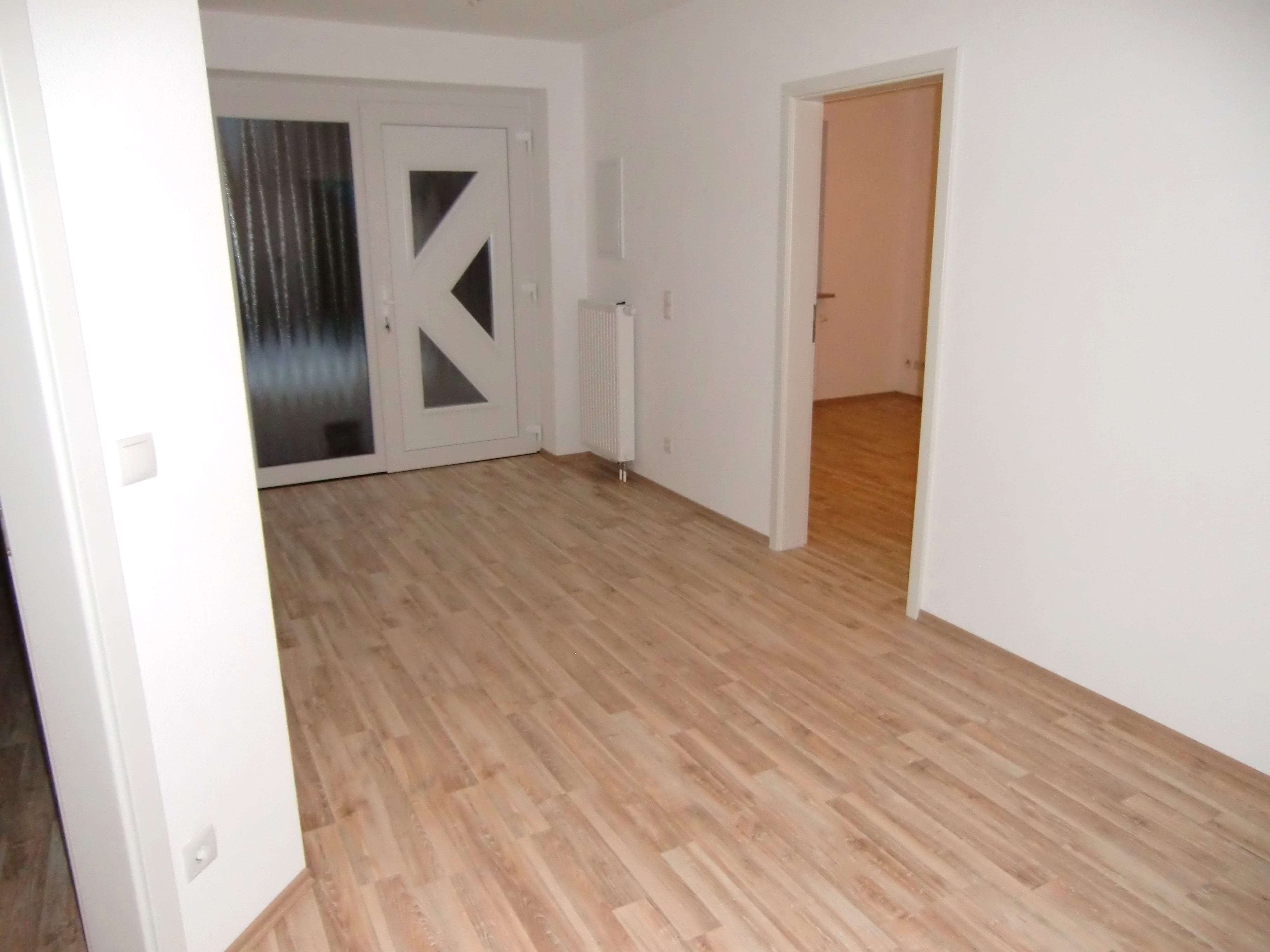 Immobilie in Büdelsdorf - Platz für 2 Generationen in zwei angrenzenden Einfamilienhäusern! - Bild 8