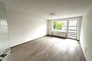 Schwachhausen - 2,5-Zi.-ETW samt Balkon in zentraler und ruhiger Lage! – Bremen – Vorschaubild 2