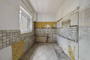 In ruhiger Grünlage: Renovierungsbedürftiger Reihenbungalow mit zwei Terrassen und Einliegeroption – Die vollständige Adresse der Immobilie erhältst du vom Anbieter., 14165 Zehlendorf, Berlin – Vorschaubild 16
