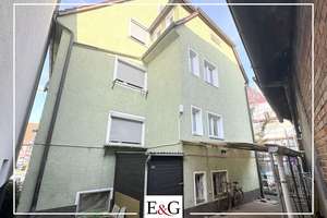 Dreifamilienhaus (aufgeteilt) mit Ausbaupotenzial in attraktiver Lage im Herzen von Vaihingen