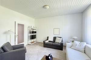 Behagliche, helle 3-Zimmer-Eigentumswohnung mit tollem Sonnenbalkon – Die vollständige Adresse der Immobilie erhältst du vom Anbieter., 42853 Schöne Aussicht, Remscheid – Vorschaubild 11