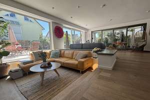 Provisionsfrei – Helles, familienfreundliches Haus mit Kamin in ruhiger Lage