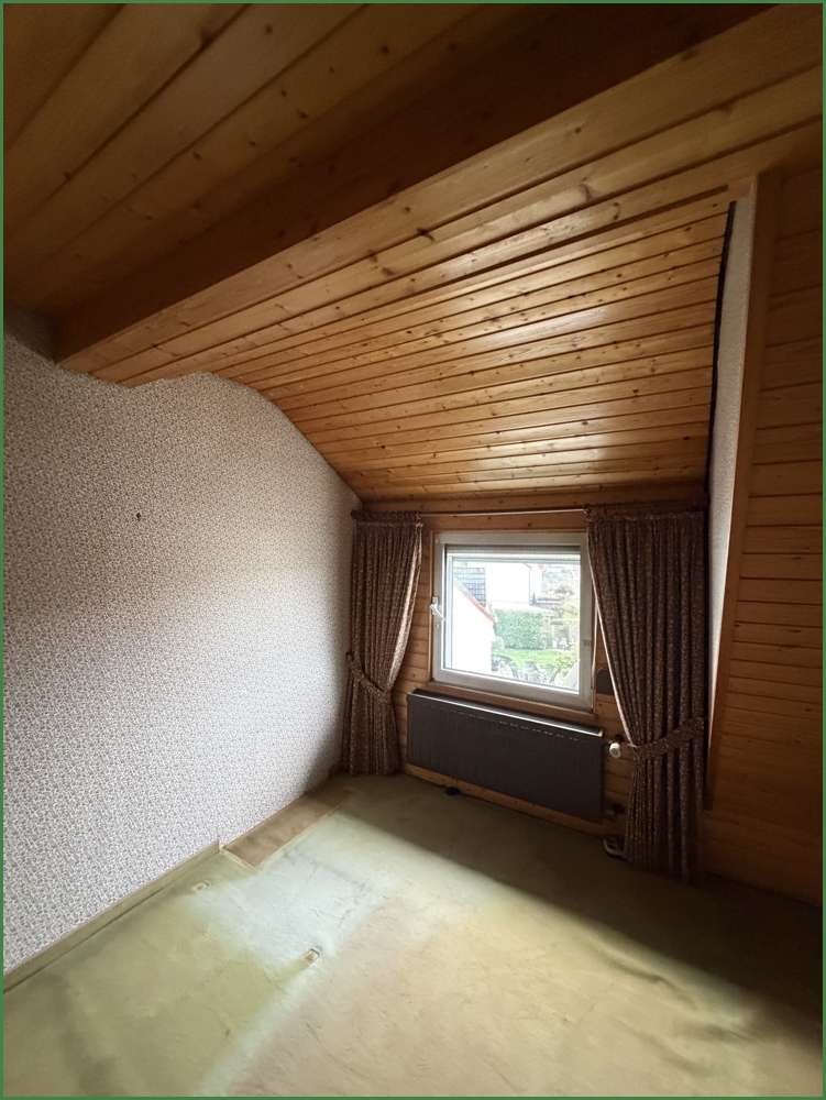 Immobilie in Burscheid - Sanierungsobjekt: Zwei Doppelhaushälften mit Garten und Doppelgarage in begehrter Lage von Burscheid - Bild 7