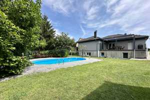SPRUNG INS GLÜCK | Ihr familienfreundlicher Bungalow mit eigenem Pool und weitläufigem Grundstück – Märkisch-Oderland (Kreis) – Vorschaubild 1