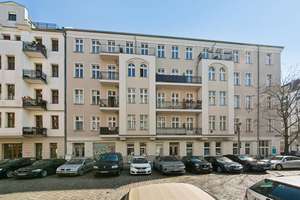 Bötzow-Kiez: Sanierte Maisonette-Wohnung im Dachgeschoss mit Klimaanlage und Aufzug – Die vollständige Adresse der Immobilie erhältst du vom Anbieter., 10407 Prenzlauer Berg, Berlin – Vorschaubild 1