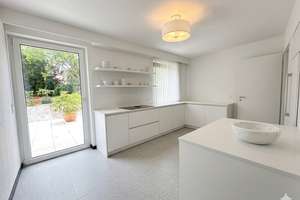 LICHTDURCHFLUTETE 4 -ZIMMER-EIGENTUMSWOHNUNG MIT TERRASSE & GARTEN IN TOPLAGE VON MG! – Die vollständige Adresse der Immobilie erhältst du vom Anbieter., 41061 Gladbach, Mönchengladbach – Vorschaubild 3