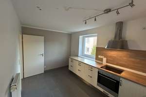Schöne, geräumige 3 Zimmer Wohnung mit großem Südwestbalkon in Darmstadt – Die vollständige Adresse der Immobilie erhältst du vom Anbieter., 64295 Darmstadt-West, Darmstadt – Vorschaubild 5